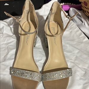 Betsey Johnson Blue bottom wedding shoes. Size 11W.
